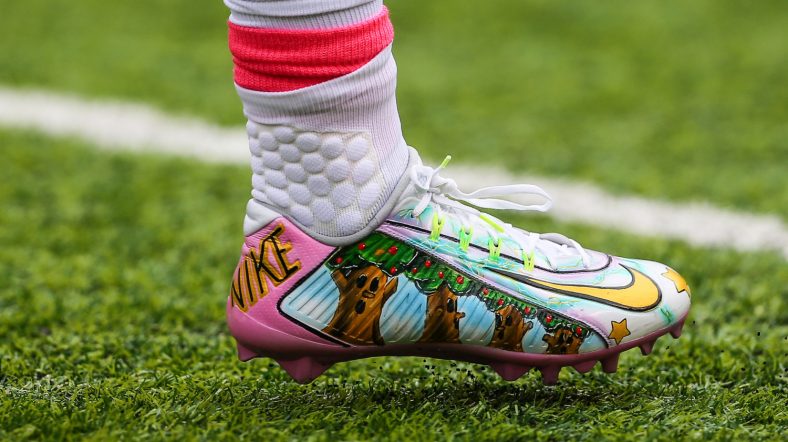 comment-choisir-les-bons-crampons-de-foot-guide