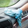 Comment laver et assainir votre voiture en profondeur ?