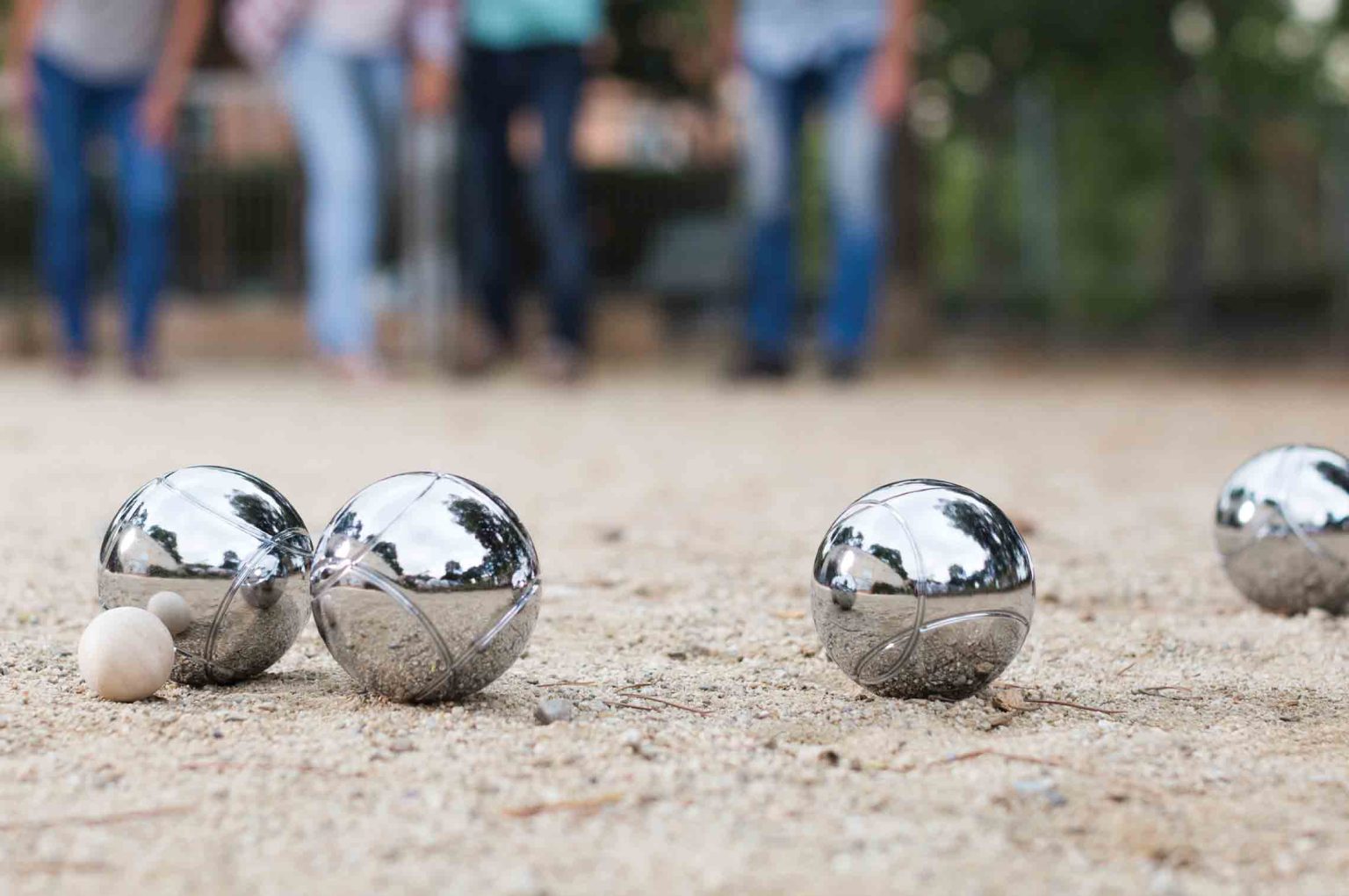 Comment bien tirer à la pétanque ? [GUIDE]